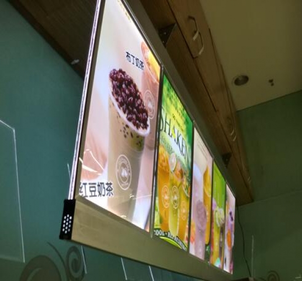 奶茶店燈箱制作